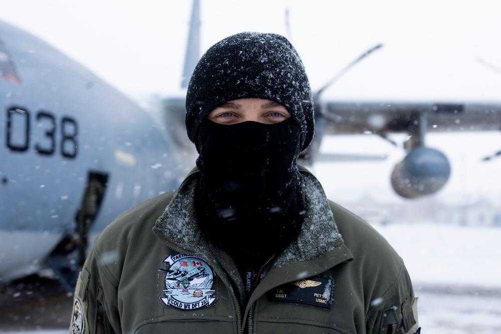 U.S. Marines with VMGR-252 participate in cold-weather training alongside the Royal Canadian Air Force