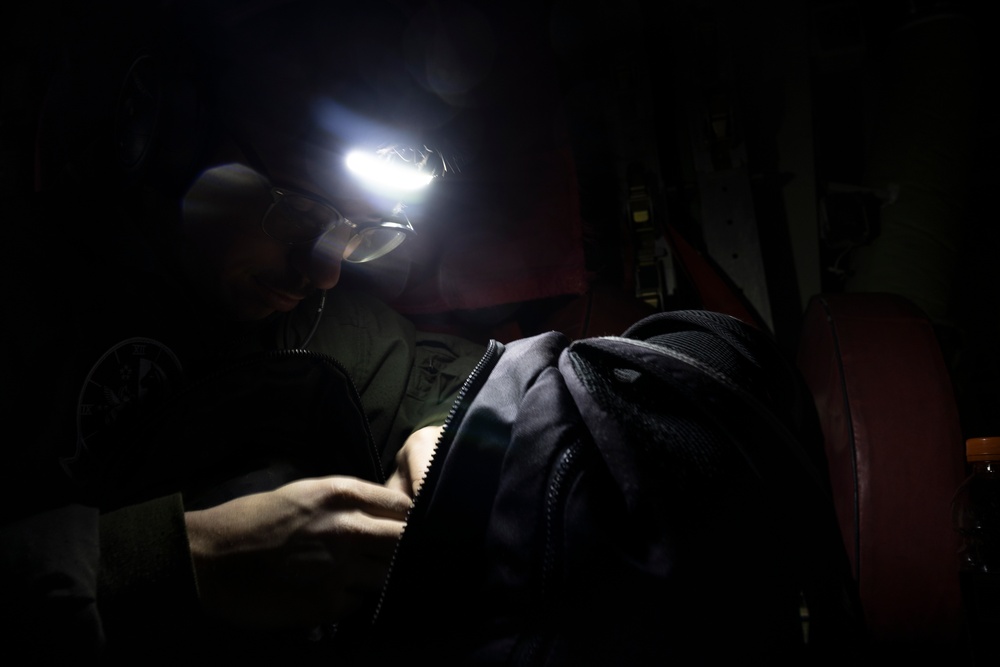 U.S. Marines with VMGR-252 participate in cold-weather training alongside the Royal Canadian Air Force