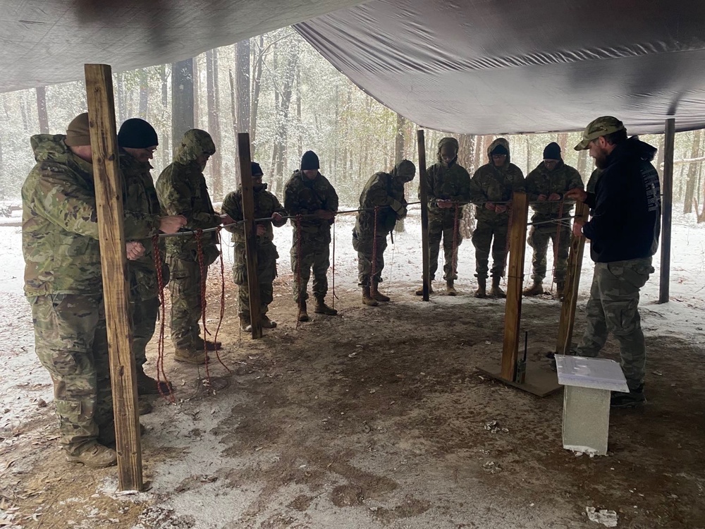 U.S. Army Survival, Evasion, Resistance and Escape School Winter Training