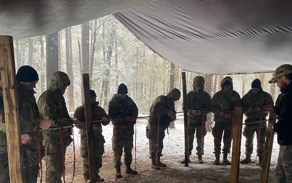U.S. Army Survival, Evasion, Resistance and Escape School Winter Training