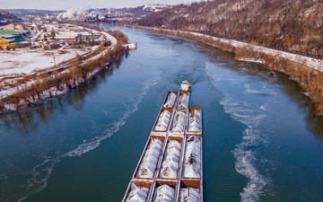 Inland navigation pushes through icy rivers in Pittsburgh region