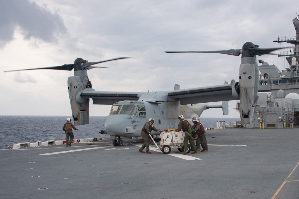 Flight Operations aboard USS America (LHA 6)