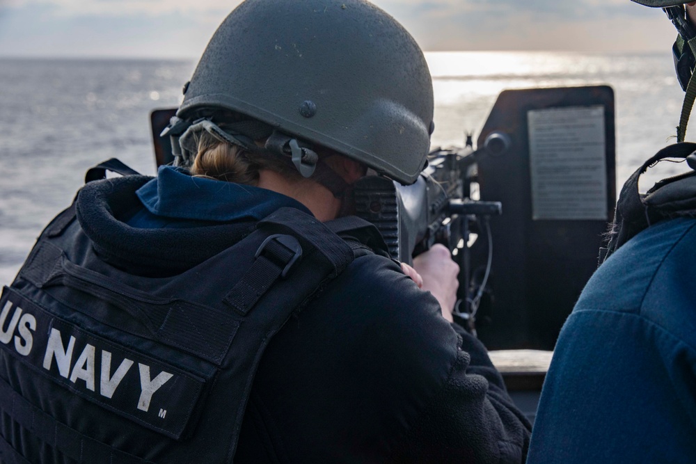 USS Howard Conducts Weapons Qualification Course