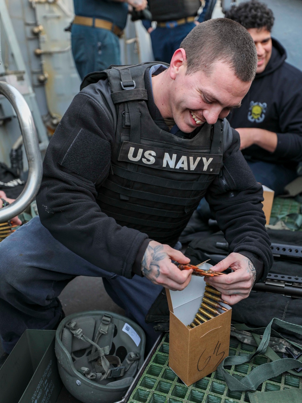 USS Howard Conducts Weapons Qualification Course