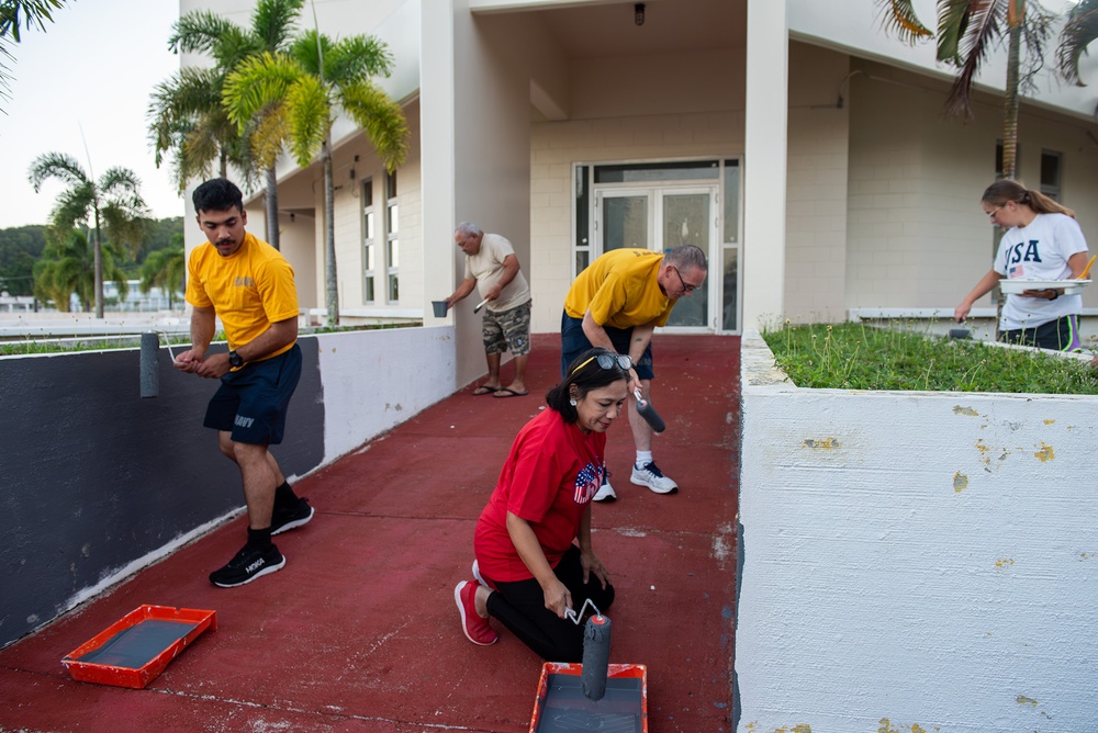 Service Members Volunteer at Guam Veterans Cemetery