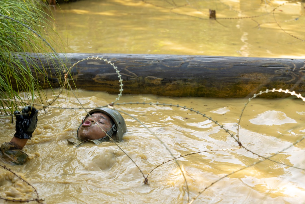 Jungle Warfare Training Center Hosts Jungle Religious Ministry Course