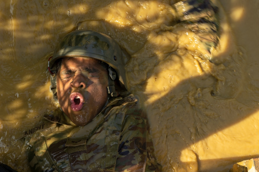 Jungle Warfare Training Center Hosts Jungle Religious Ministry Course