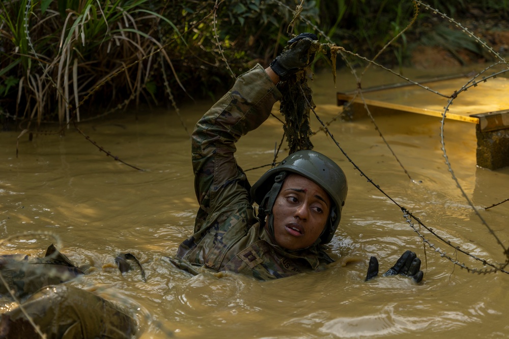 Jungle Warfare Training Center Hosts Jungle Religious Ministry Course