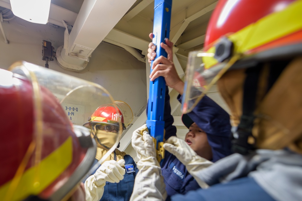 USS Blue Ridge Conducts General Quarters Drill