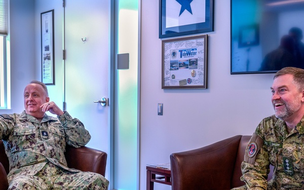 Navy SG meets with Royal Canadian Navy SG