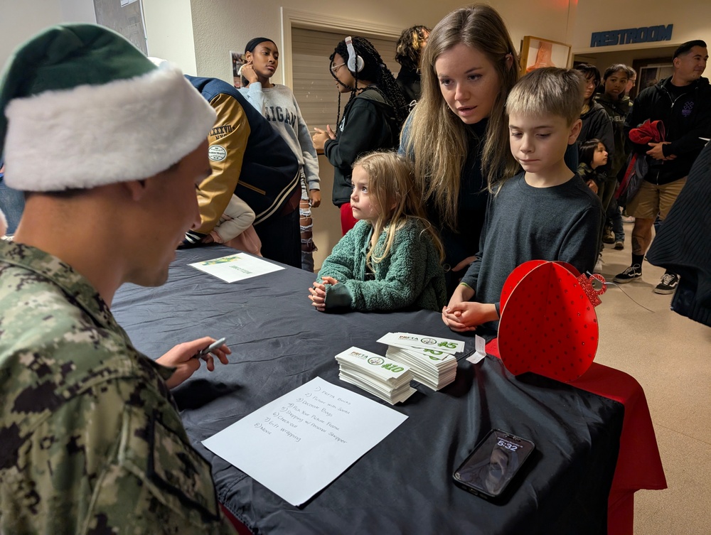 Parks Reserve Forces Training Area Hosts 2nd Annual Kids Market, Spreading Holiday Cheer to Families.