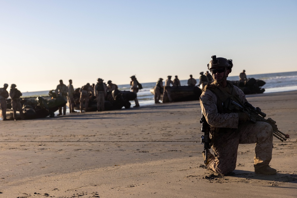 V17 Marines conduct Boat Raid Course with EOTG