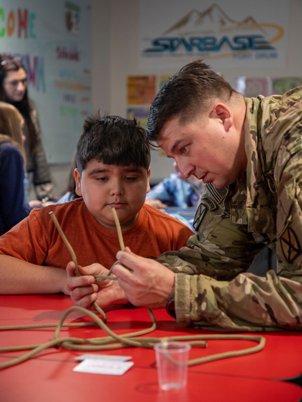 Students Learn Mountaineering Skills from 10th Mountain Division Soldiers on Fort Drum