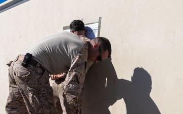 V17, 1st Intel Marines participate in boat raid course with EOTG