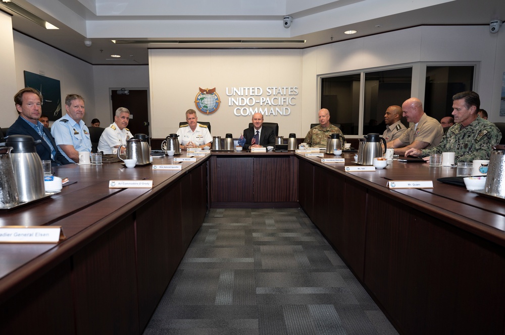 Australian Secretary of Defence visits U.S. Indo-Pacific Command