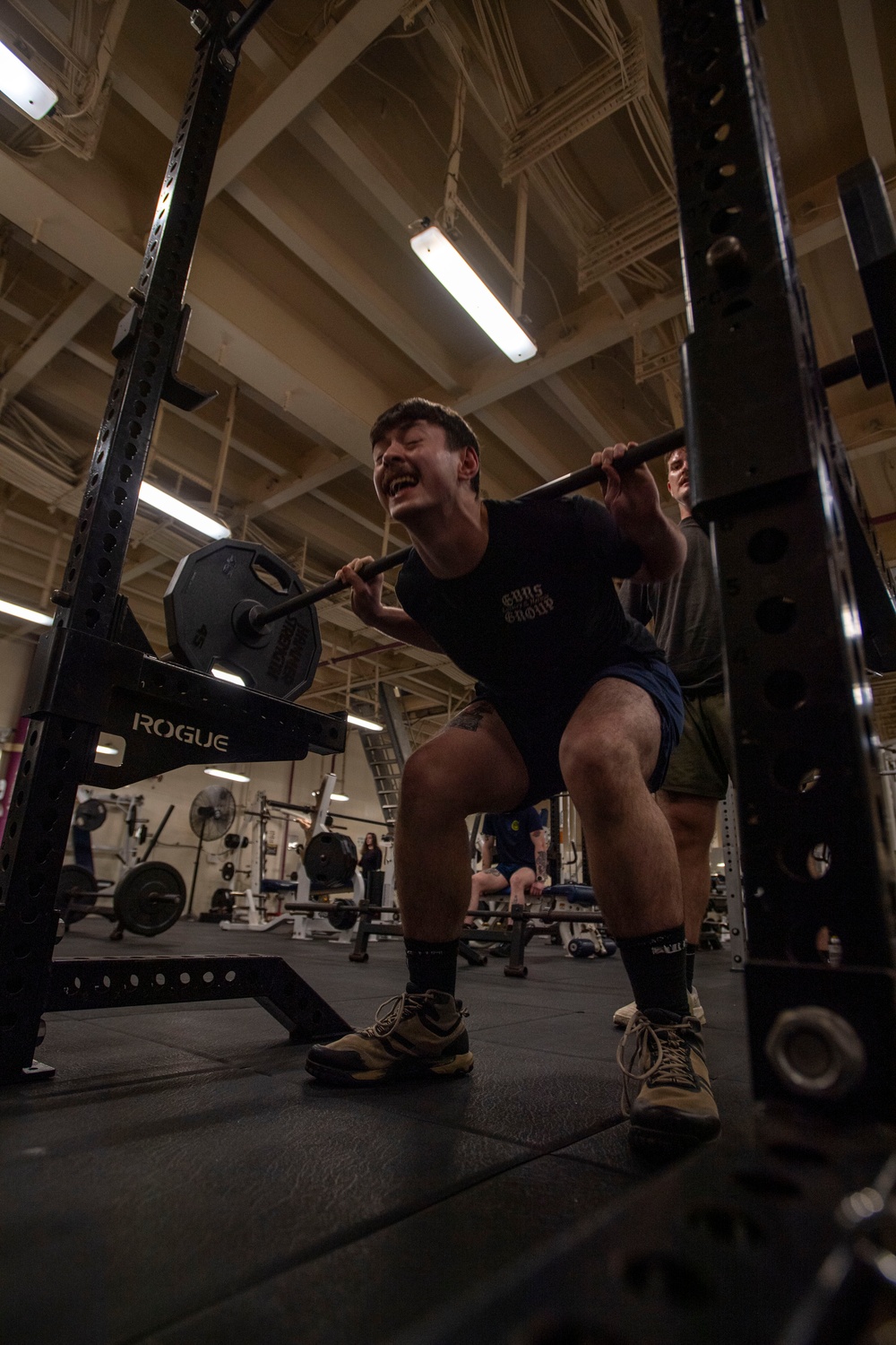 Squat Competition aboard USS America (LHA 6)