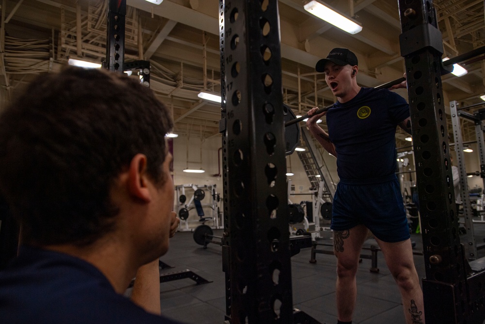 Squat Competition aboard USS America (LHA 6)