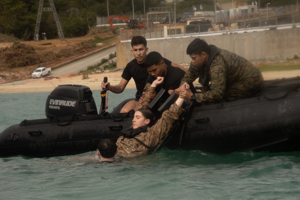 CLB-4 Conducts Small Boat Sustainment Training