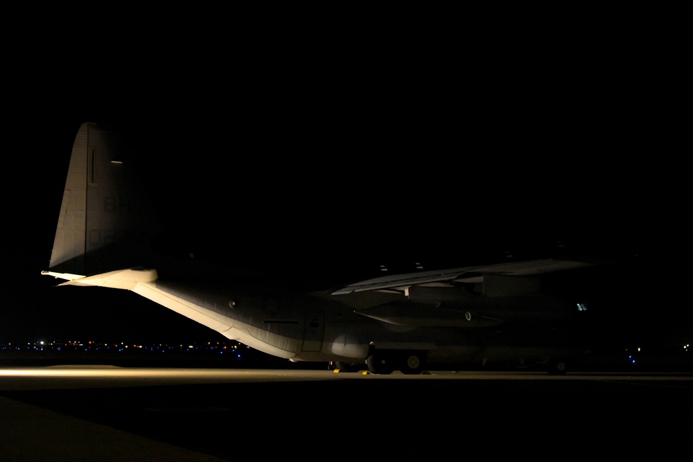 Japan-based Marines perform KC-130J system maintenance in Arizona