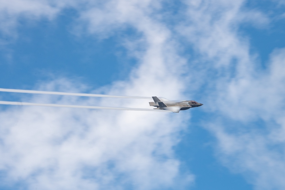 USS America (LHA 6) Conducts Flight Operations