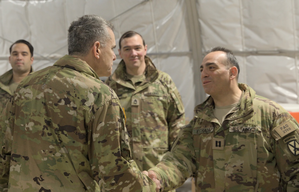 I Corps Commander Visits with Soldiers and Leaders during Joint Pacific Multinational Readiness Center 25-02