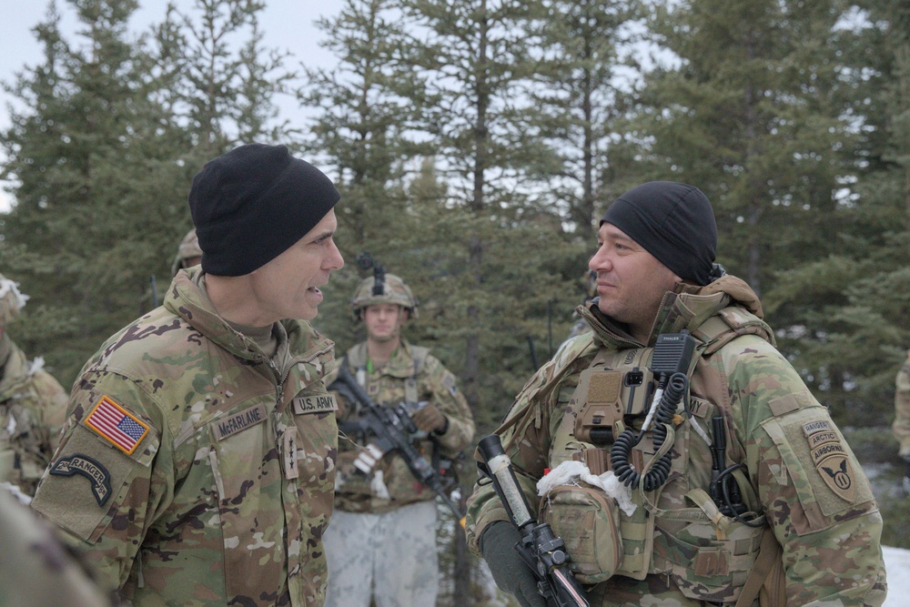 I Corps Commander Visits with Soldiers and Leaders during Joint Pacific Multinational Readiness Center 25-02