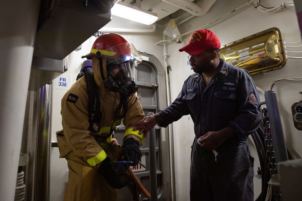 USS Stockdale conducts firefighting training