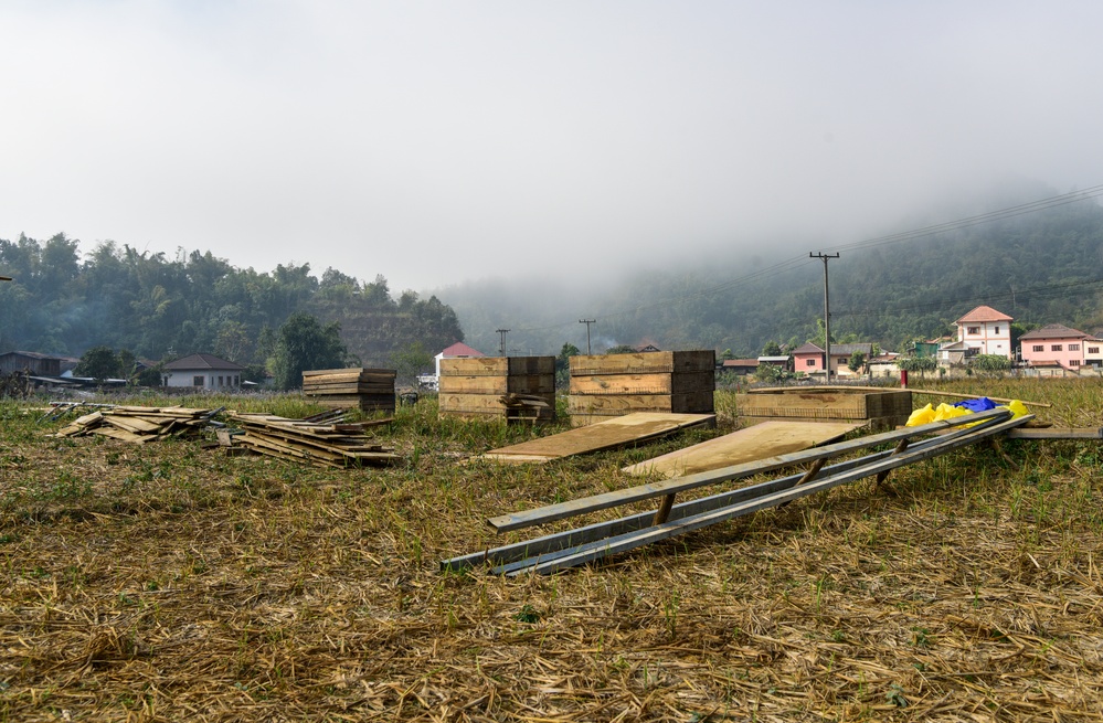 DPAA and Lao Personnel Move Screening Station in Laos