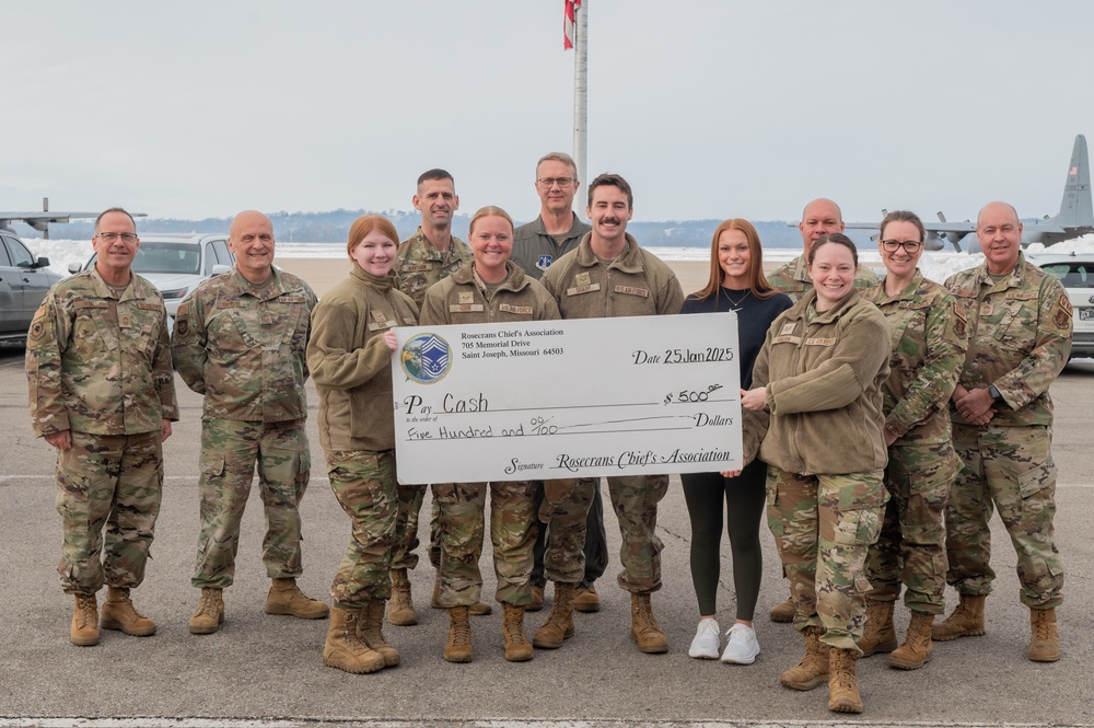 Airmen receive scholarship from Rosecrans Chief's Association