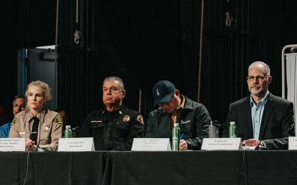 Malibu residents Assemble at Town Hall