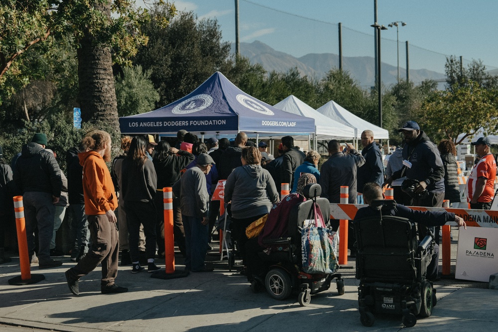 FEMA Attends Robinson Park Dodgers Community Giveaway