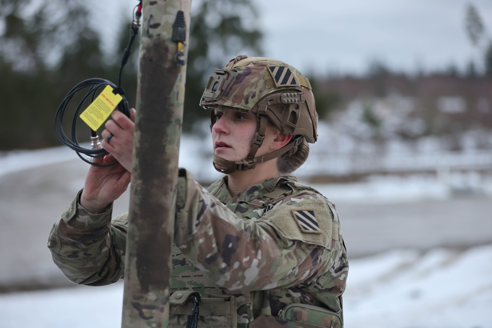 HIMARS Crews Validate Skills in Estonia