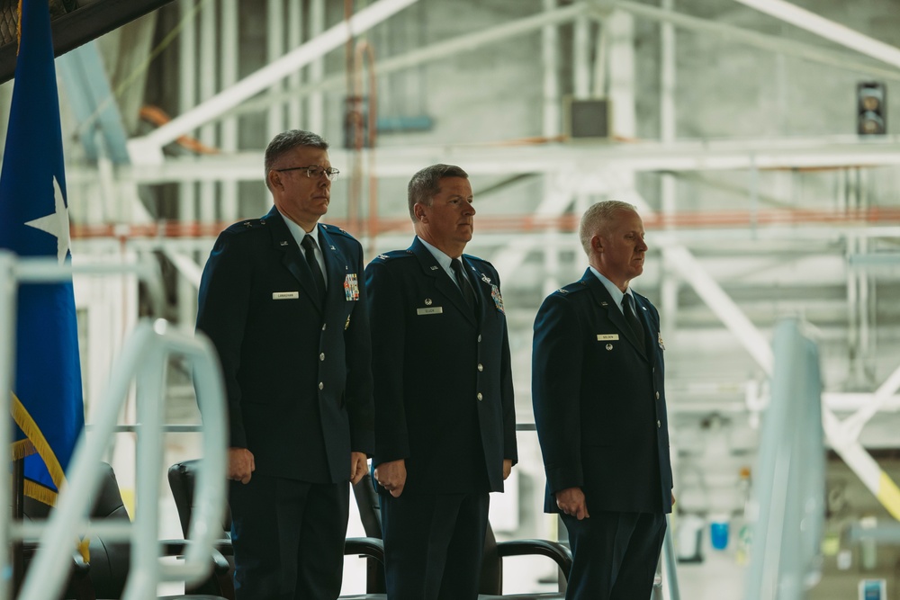 Col. Barret Golden assumes command of the 139th Airlift Wing