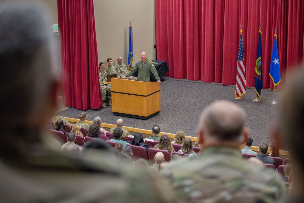 Richardson takes command of the 124th FW