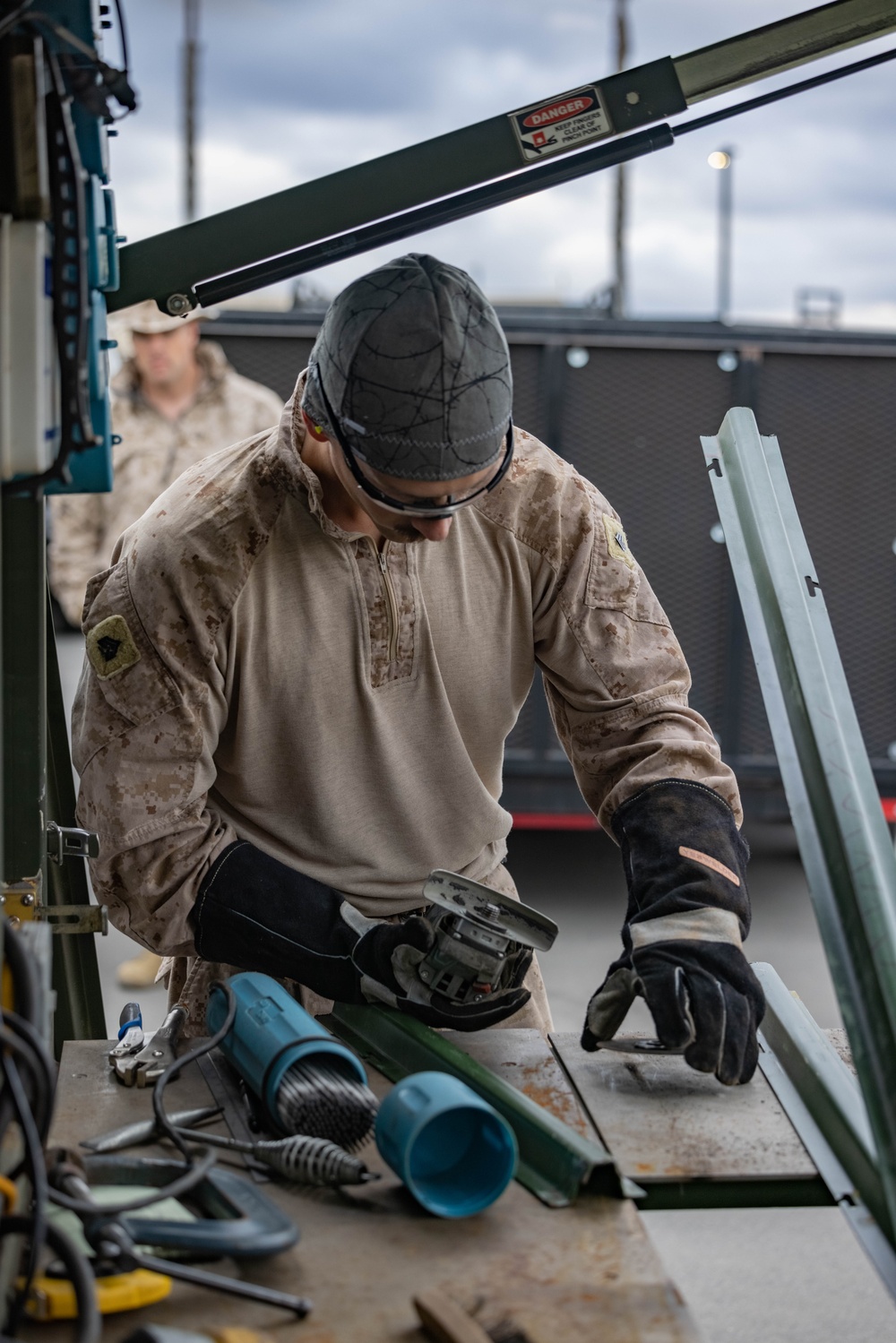 U.S. Marines CEB assist border security mission