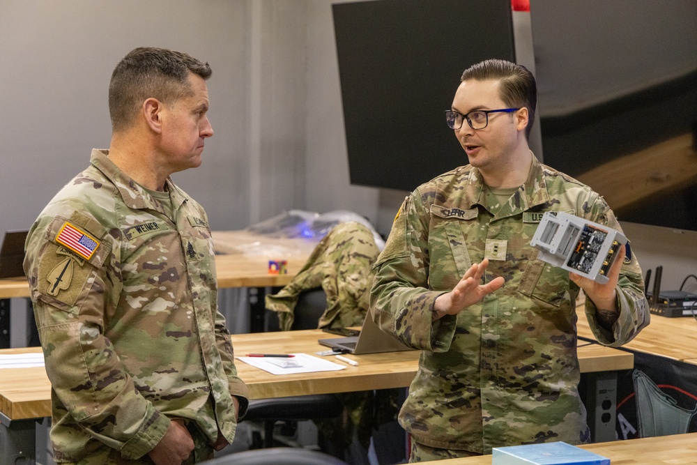 The Sergeant Major of the Army visits high-tech workshop