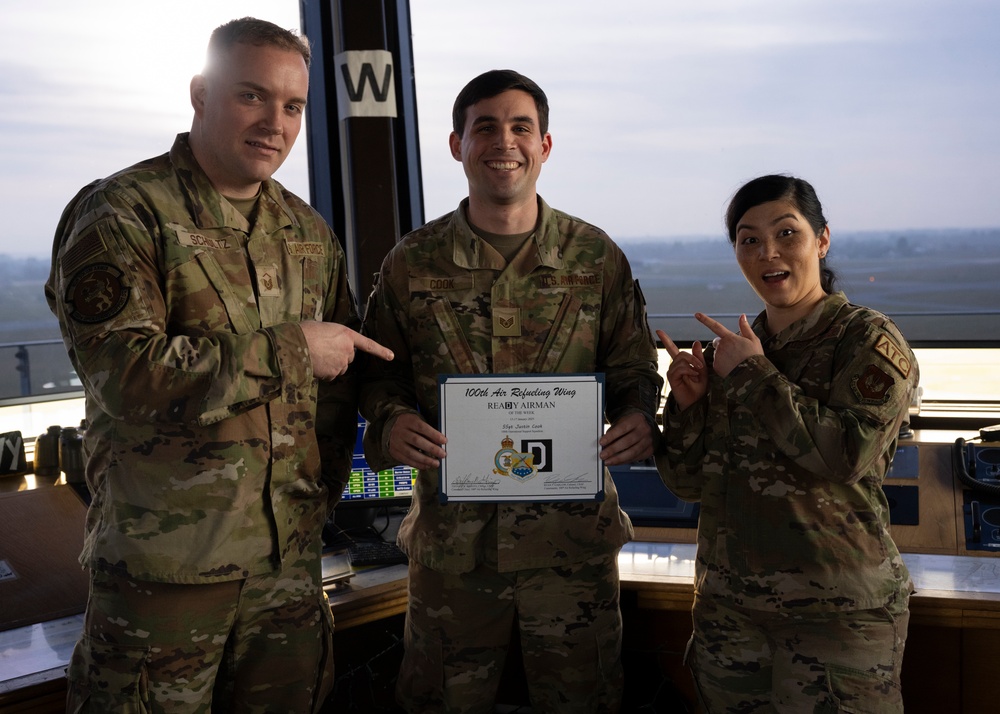 Ready Airman of the Week: 100th OSS Airmen recognized