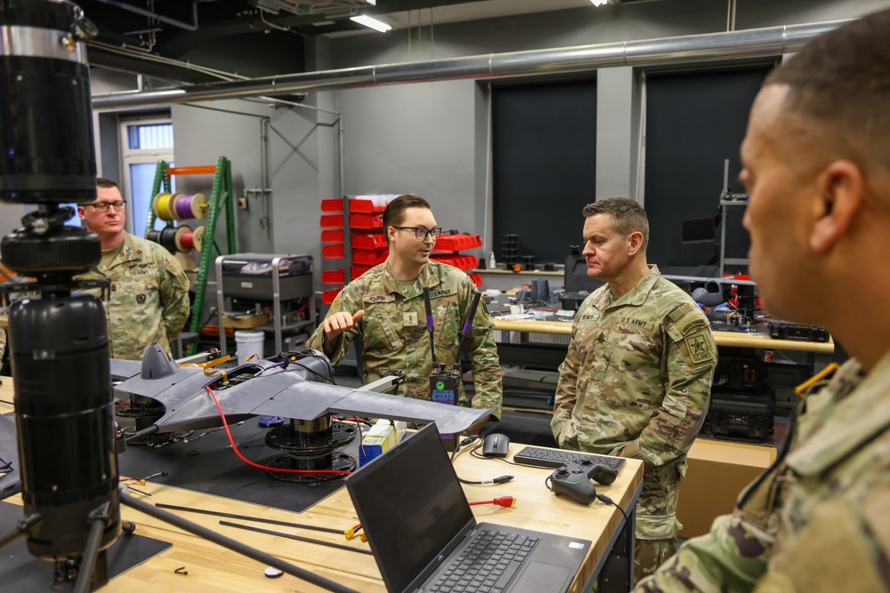 The Sergeant Major of the Army visits high-tech workshop
