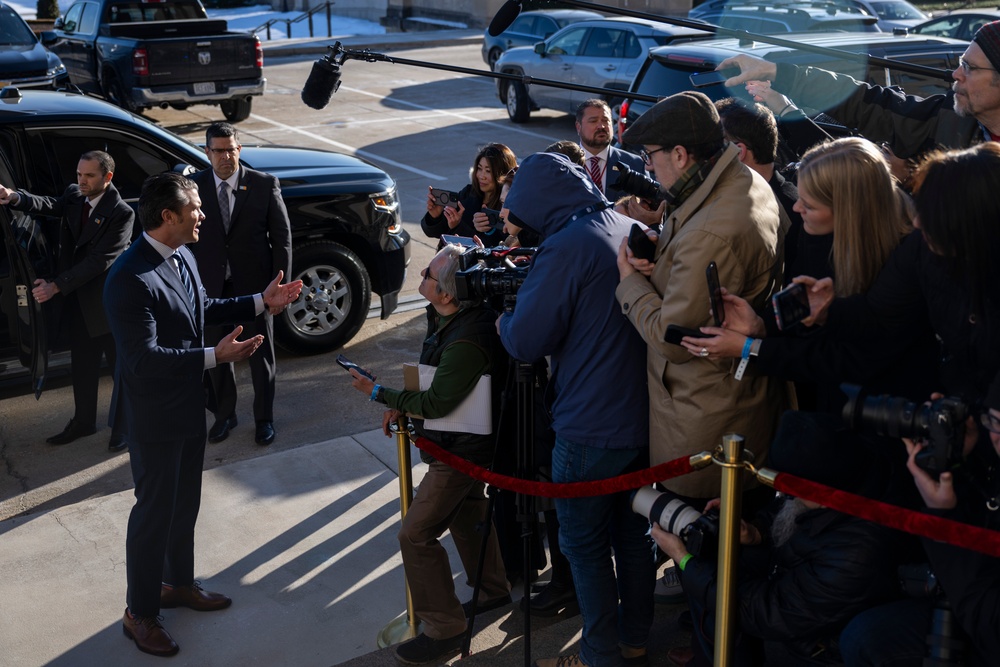 SD Hegseth Arrives at the Pentagon