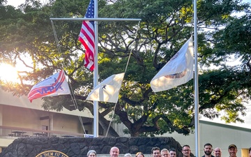 Australian Secretary of Defence visits Pearl Harbor Naval Shipyard