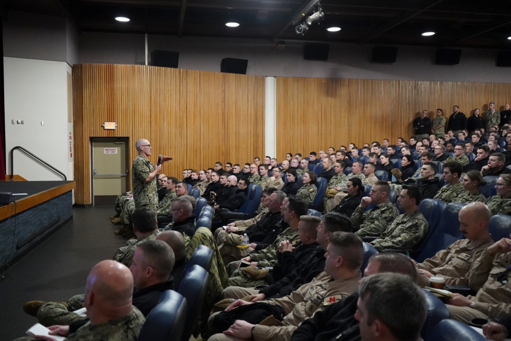 Rear Adm. Rick Seif Visits Naval Base Kitsap-Bangor