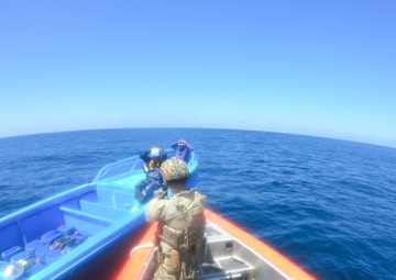USCGC Campbell crew offloads approximately $91.3 million worth of cocaine in Ft. Lauderdale