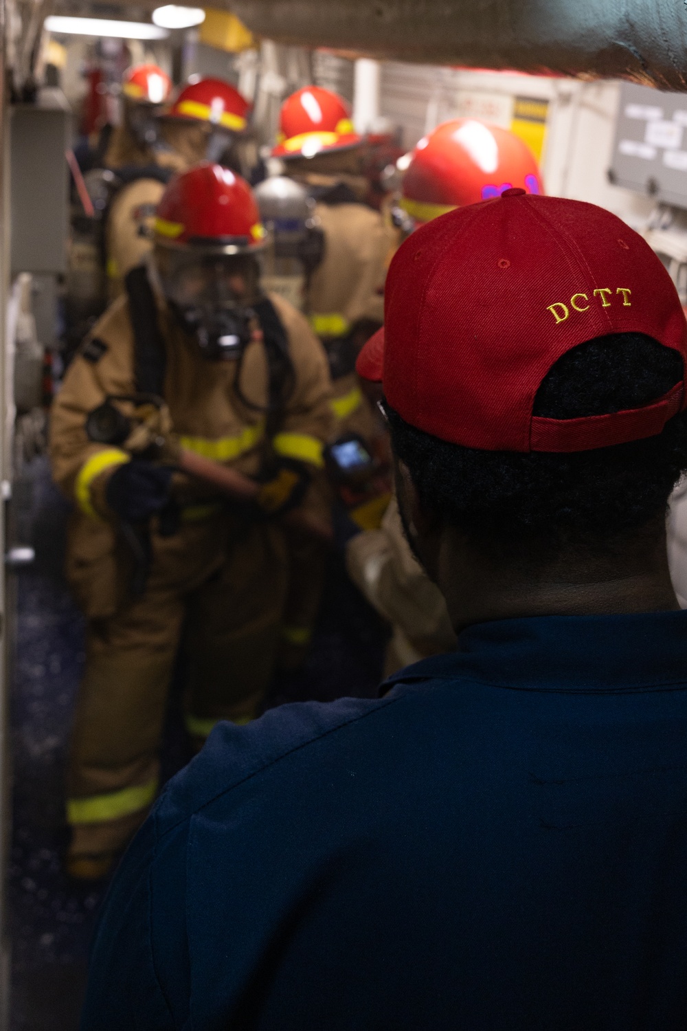 USS Oscar Austin (DDG 79) Conducts General Quarters Drill