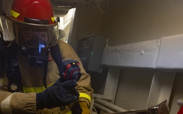 USS Oscar Austin (DDG 79) Conducts General Quarters Drill