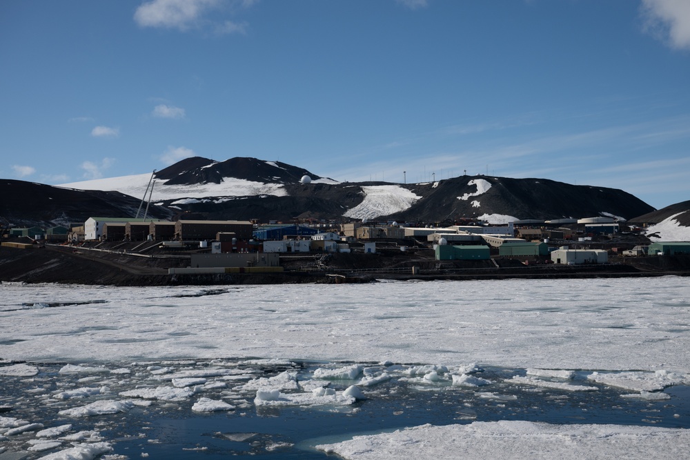 USCGC Polar Star (WAGB 10) conducts icebreaking operations in Winter Quarters Bay during Operation Deep Freeze