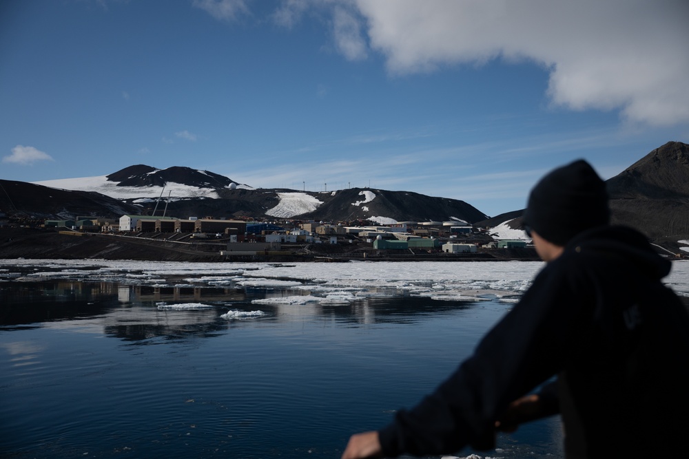 USCGC Polar Star (WAGB 10) conducts icebreaking operations in Winter Quarters Bay during Operation Deep Freeze