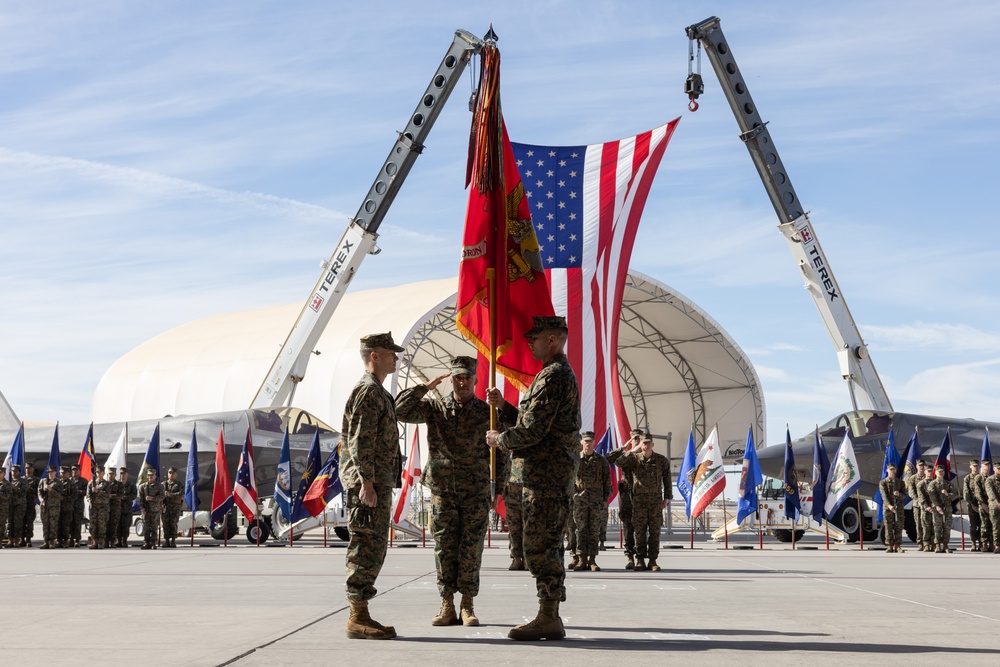 VMFA-122 hosts change of command