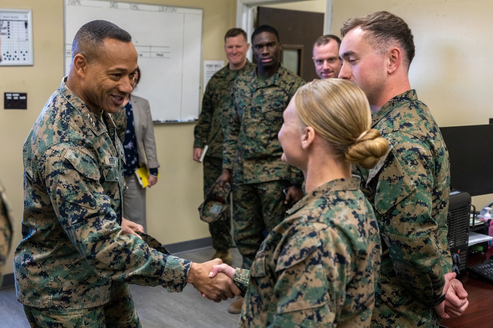 II Marine Expeditionary Force Commanding General Visits 2nd Marine Logistics Group Marines and Sailors