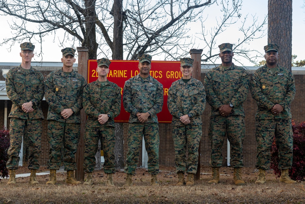 II Marine Expeditionary Force Commanding General Visits 2nd Marine Logistics Group Marines and Sailors