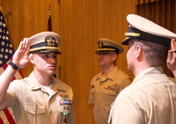 USS Ronald Reagan (CVN 76) Sailor commissions